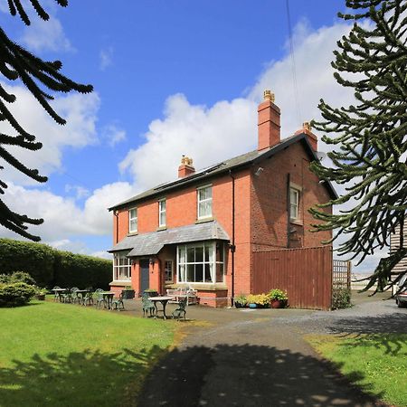 Hotel The Old Vicarage Dolfor Newtown  Exteriér fotografie